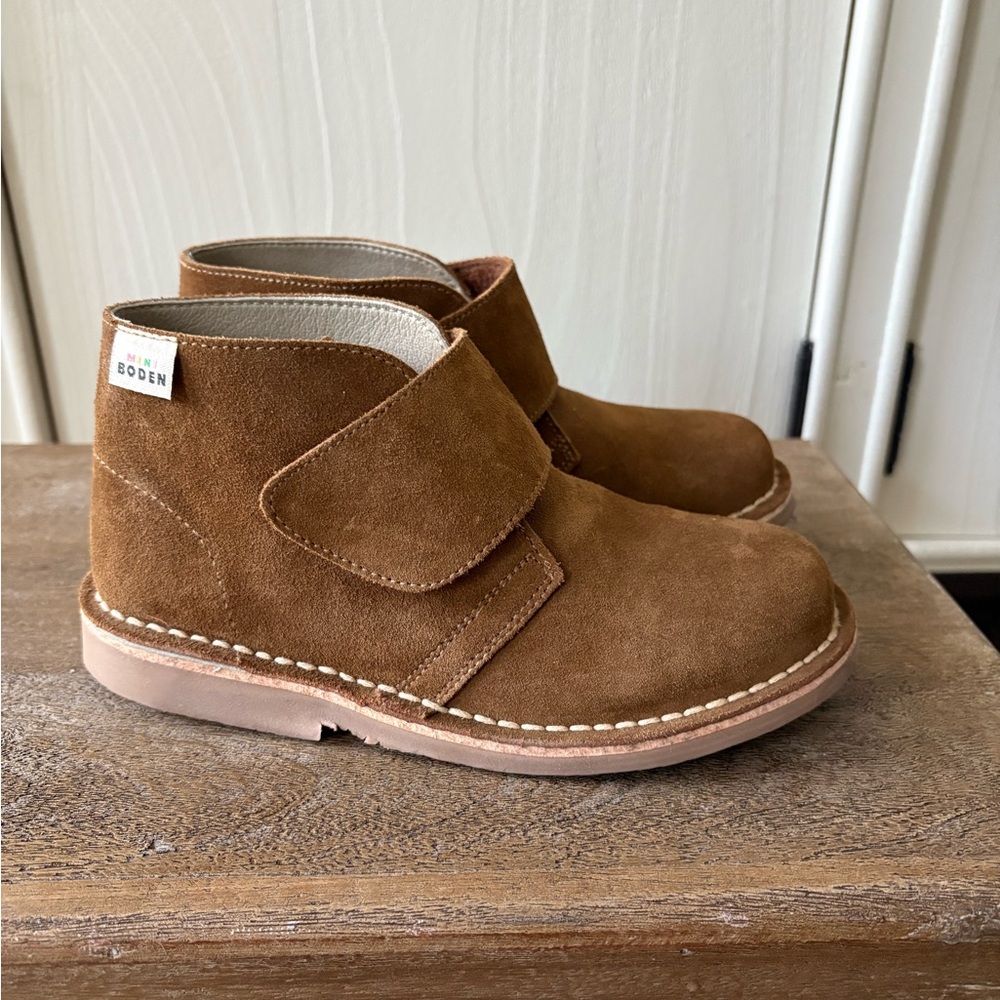 Mini Boden Tan Suede Kids Boots